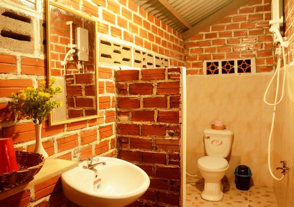 Fish Island Bungalows Кампот Екстериор снимка